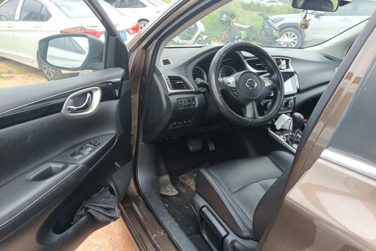 Used Nissan Sylphy 2021 Classic 1.6XL CVT Luxury Edition Driver Seat