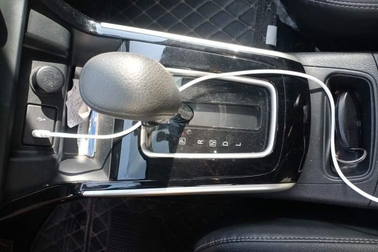 Used Nissan Sylphy 2021 Classic 1.6XL CVT Luxury Edition Gear Lever