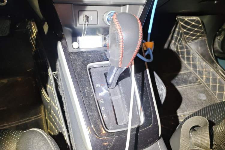 Used Nissan Sylphy 2021 Classic 1.6XL CVT Luxury Edition Gear Lever