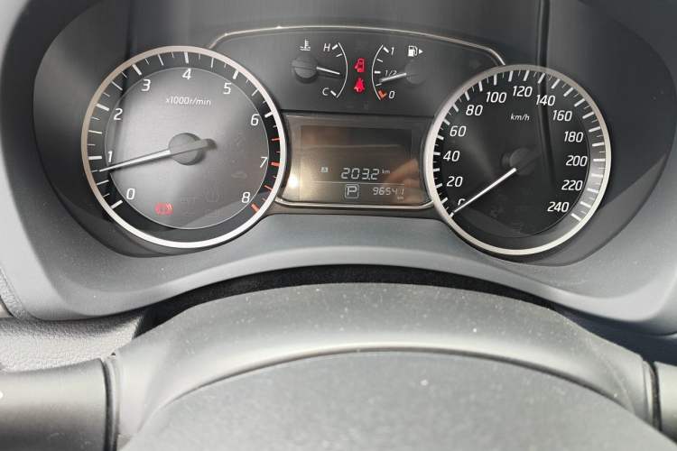 Used Nissan Sylphy 2021 1.6L XE CVT Comfort Edition Odometer Close Up