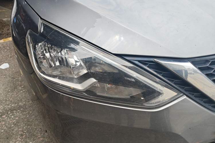 Used Nissan Sylphy 2021 1.6L XE CVT Comfort Edition Right Front Headlight