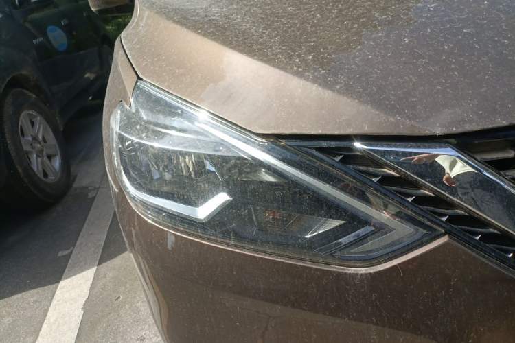 Used Nissan Sylphy 2021 Classic 1.6XL CVT Luxury Edition Right Front Headlight
