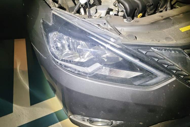 Used Nissan Sylphy 2021 Classic 1.6XL CVT Luxury Edition Right Front Headlight