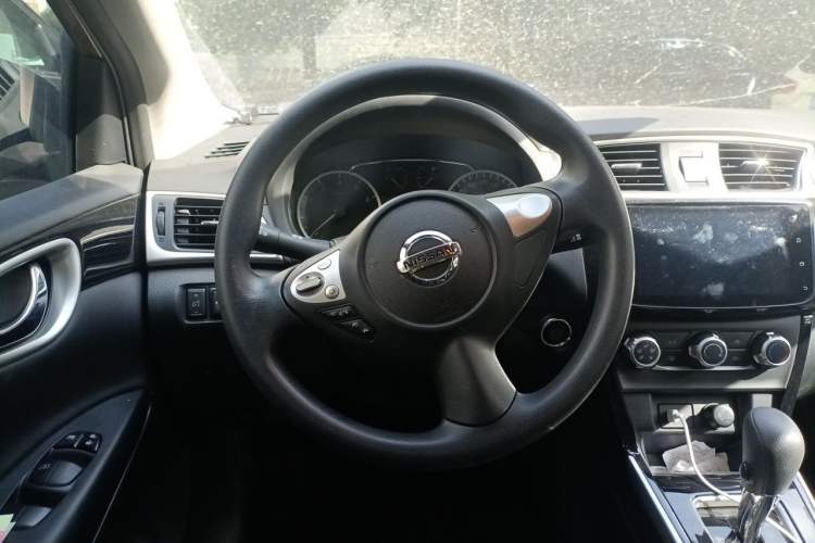 Used Nissan Sylphy 2021 Classic 1.6XL CVT Luxury Edition Steering Wheel