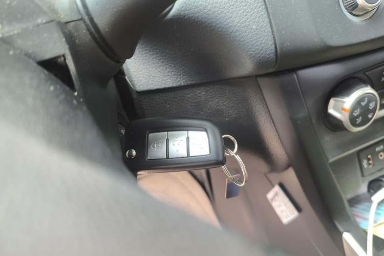 Used Nissan Sylphy 2021 Classic 1.6XE CVT Comfort Edition Vehicle Key