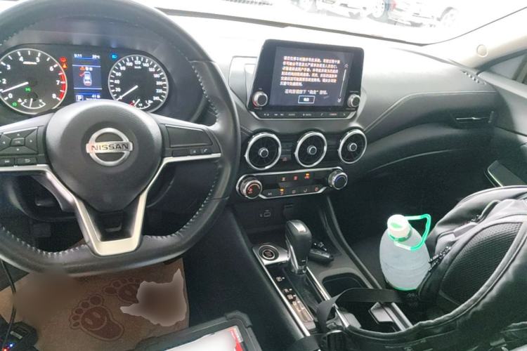 Used Nissan Sylphy 2021 1.6L XL CVT Enjoyment Edition Center Console