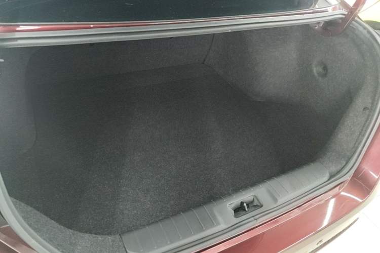 Used Nissan Sylphy 2021 1.6L XL CVT Enjoyment Edition Trunk