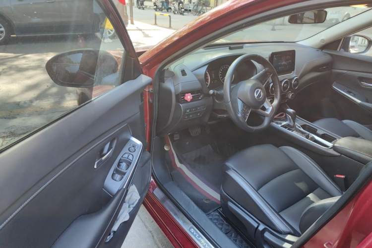 Used Nissan Sylphy 2021 1.6L XL CVT Smart Enjoyment Edition Driver Seat