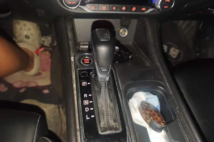 Used Nissan Sylphy 2021 1.6L XL CVT Enjoyment Edition Gear Lever