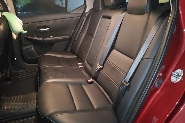 Used Nissan Sylphy 2021 1.6L XL CVT Smart Enjoyment Edition Left Rear Seat