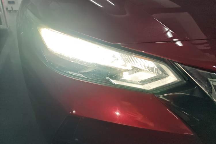 Used Nissan Sylphy 2021 1.6L XL CVT Enjoyment Edition Right Front Headlight