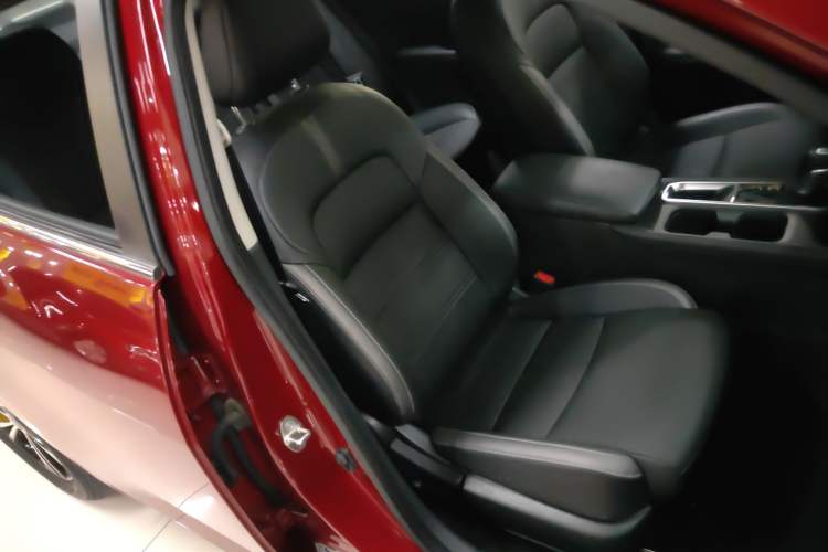Used Nissan Sylphy 2021 1.6L XL CVT Enjoyment Edition Right Front Seat