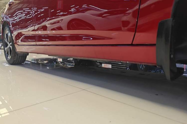 Used Nissan Sylphy 2021 1.6L XL CVT Enjoyment Edition Right Side Sill