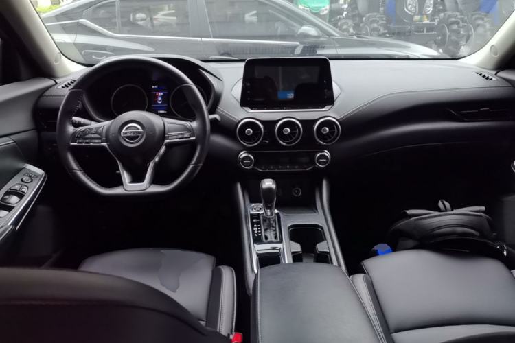 Used Nissan Sylphy 2021 1.6L XL CVT Enjoyment Edition Center Console