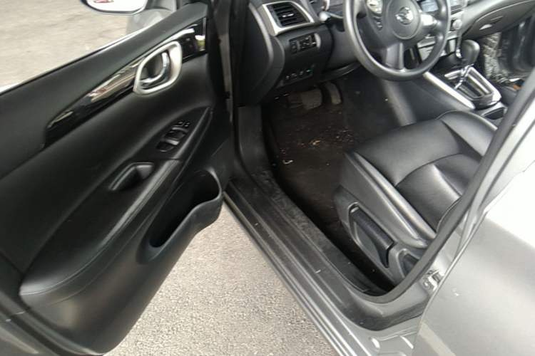 Used Nissan Sylphy 2021 Classic 1.6XL CVT Luxury Edition Driver Seat