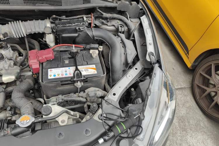 Used Nissan Sylphy 2021 Classic 1.6XE CVT Comfort Edition Engine Bay Left