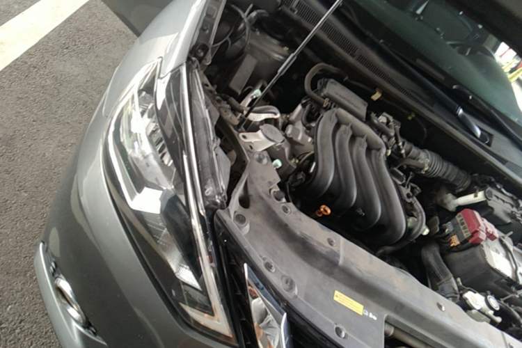 Used Nissan Sylphy 2021 Classic 1.6XL CVT Luxury Edition Engine Bay Right