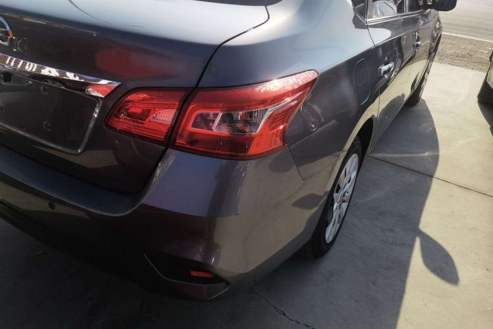 Used Nissan Sylphy 2021 Classic 1.6XE CVT Comfort Edition Exterior 2