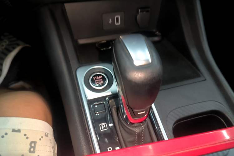 Used Nissan Sylphy 2021 1.6L XL CVT Enjoyment Edition Gear Lever