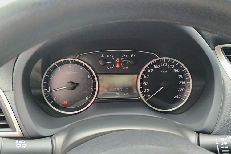 Used Nissan Sylphy 2021 Classic 1.6XE CVT Comfort Edition Instrument Cluster