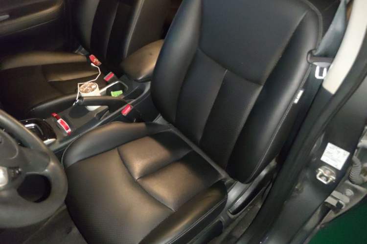 Used Nissan Sylphy 2021 Classic 1.6XL CVT Luxury Edition Left Front Seat