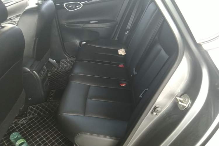 Used Nissan Sylphy 2021 Classic 1.6XL CVT Luxury Edition Left Rear Seat