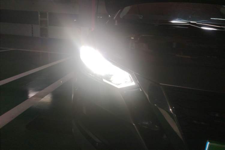 Used Nissan Sylphy 2021 1.6L XL CVT Enjoyment Edition Right Front Headlight
