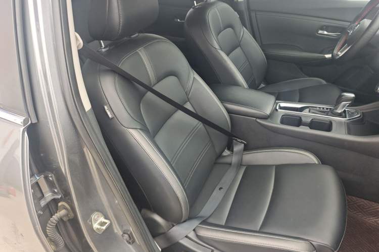 Used Nissan Sylphy 2021 1.6L XL CVT Enjoyment Edition Right Front Seat