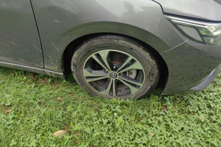 Used Nissan Sylphy 2021 1.6L XL CVT Enjoyment Edition Right Front Wheel Hub