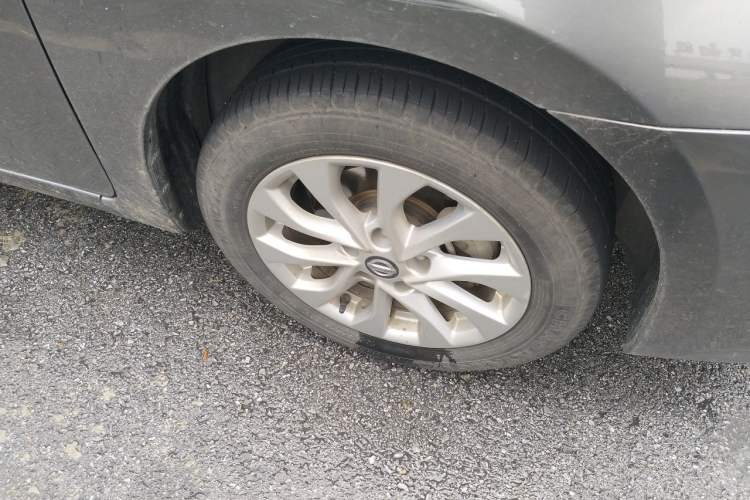 Used Nissan Sylphy 2021 Classic 1.6XL CVT Luxury Edition Right Front Wheel Hub