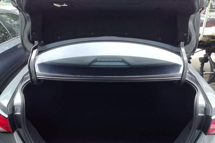 Used Nissan Sylphy 2021 1.6L XL CVT Enjoyment Edition Trunk