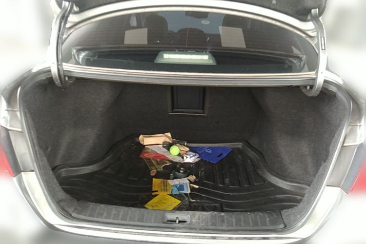 Used Nissan Sylphy 2021 Classic 1.6XL CVT Luxury Edition Trunk