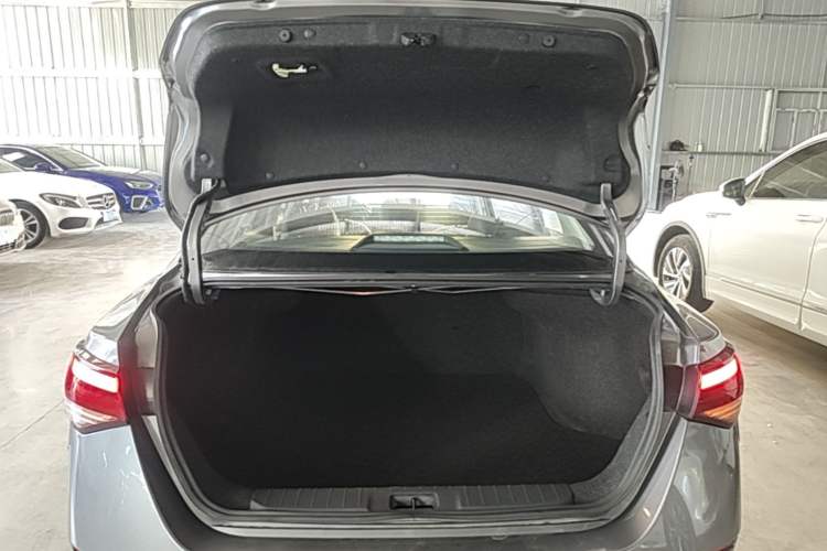 Used Nissan Sylphy 2021 1.6L XL CVT Enjoyment Edition Trunk