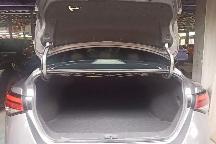 Used Nissan Sylphy 2021 1.6L XL CVT Enjoyment Edition Trunk