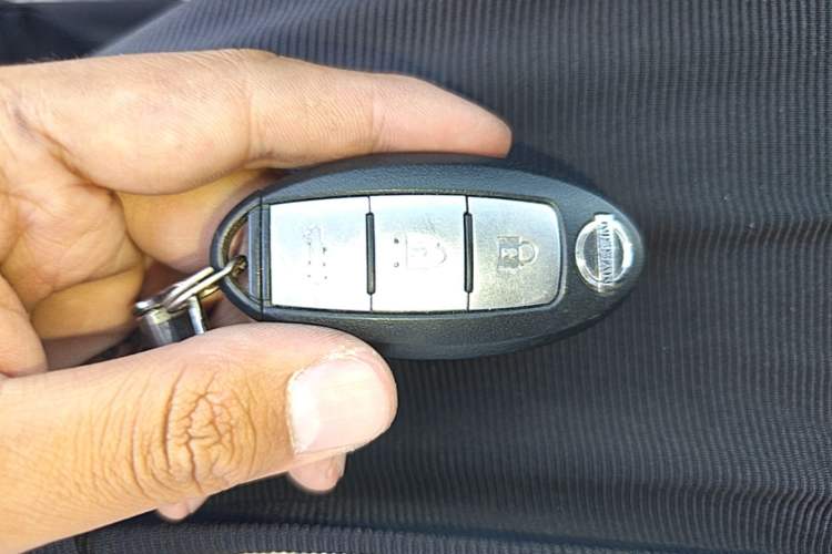 Used Nissan Sylphy 2021 Classic 1.6XE CVT Comfort Edition Vehicle Key