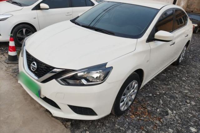 Ojetý Nissan Sylphy 2021 Classic 1.6XE CVT Comfort Edition
