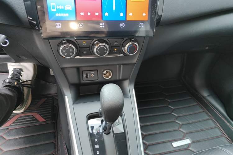 Used Nissan Sylphy 2021 Classic 1.6XL CVT Luxury Edition Audio And AC Panel