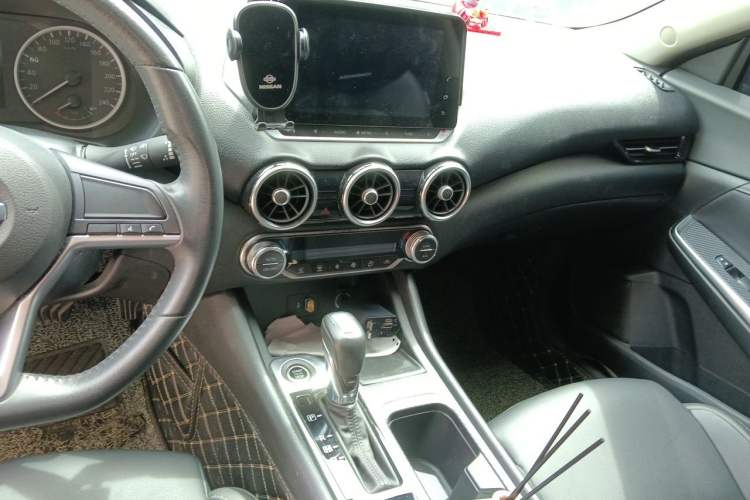 Used Nissan Sylphy 2021 1.6L XL CVT Enjoyment Edition Audio And AC Panel