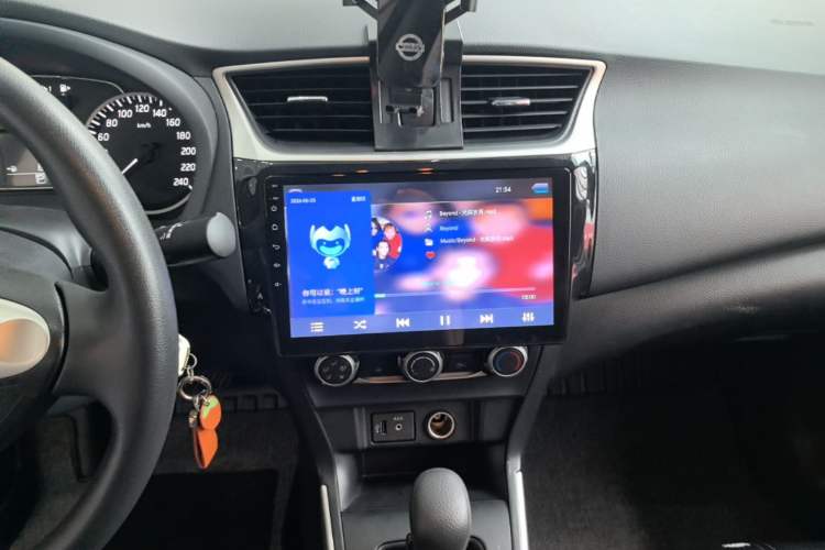 Used Nissan Sylphy 2021 Classic 1.6XE CVT Comfort Edition Audio And AC Panel
