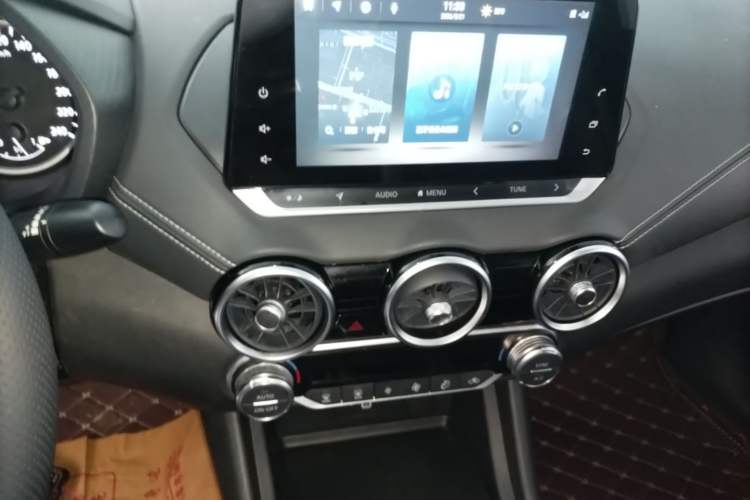 Used Nissan Sylphy 2021 1.6L XL CVT Enjoyment Edition Audio And AC Panel