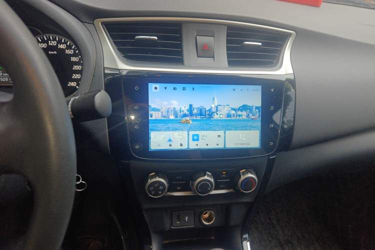 Used Nissan Sylphy 2021 Classic 1.6XL CVT Luxury Edition Audio And AC Panel