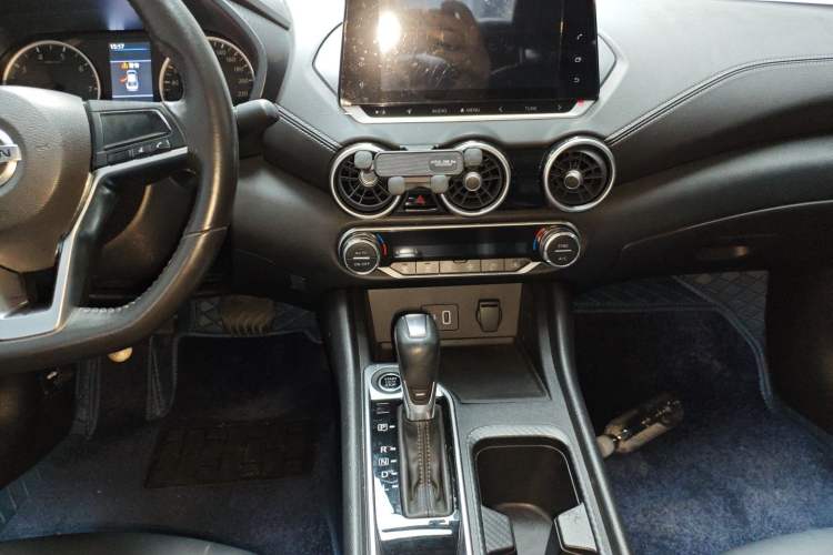 Used Nissan Sylphy 2021 1.6L XL CVT Enjoyment Edition Audio And AC Panel