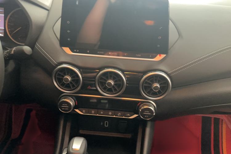 Used Nissan Sylphy 2021 1.6L XL CVT Enjoyment Edition Audio And AC Panel