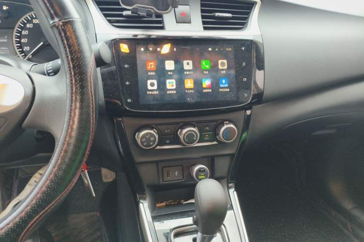 Used Nissan Sylphy 2021 Classic 1.6XL CVT Luxury Edition Audio And AC Panel