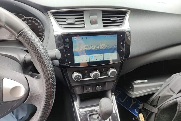 Used Nissan Sylphy 2021 Classic 1.6XL CVT Luxury Edition Audio And AC Panel