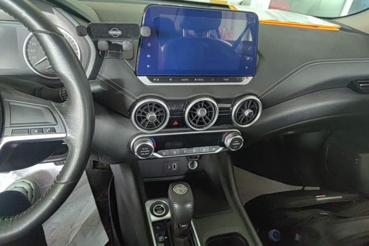 Used Nissan Sylphy 2021 1.6L XL CVT Enjoyment Edition Audio And AC Panel