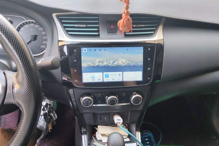 Used Nissan Sylphy 2021 Classic 1.6XL CVT Luxury Edition Audio And AC Panel