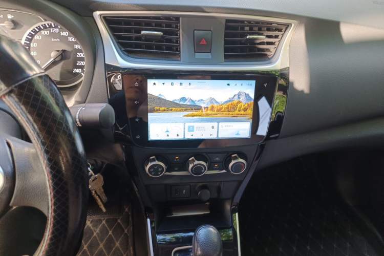Used Nissan Sylphy 2021 Classic 1.6XL CVT Luxury Edition Audio And AC Panel