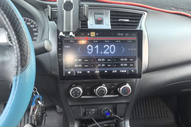 Used Nissan Sylphy 2021 Classic 1.6XE Manual Comfort Edition Audio And AC Panel