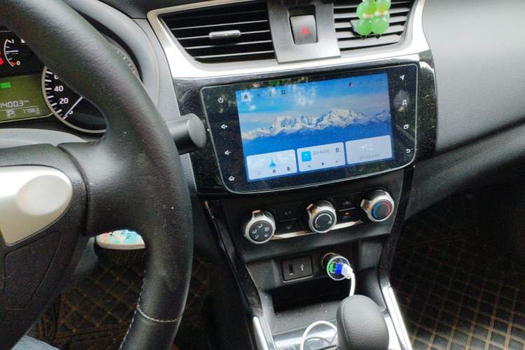 Used Nissan Sylphy 2021 Classic 1.6XL CVT Luxury Edition Audio And AC Panel